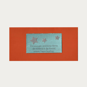 Orange Trauerkarte mit Spruch und drei Sternen verziert